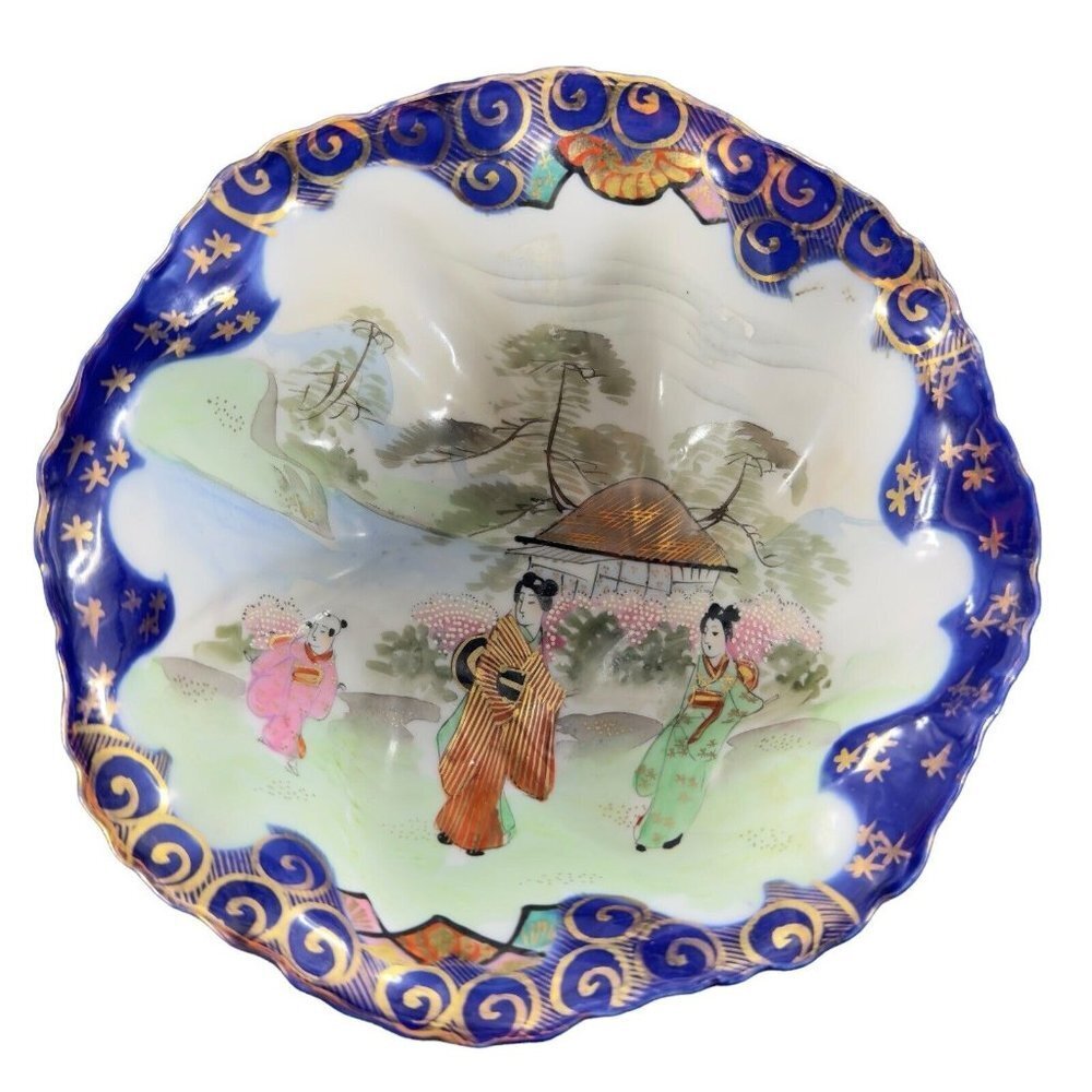 Vintage Oriental Fine Porcelain Hand Painted Bowl Dish Wavy Edges Japanese Scene